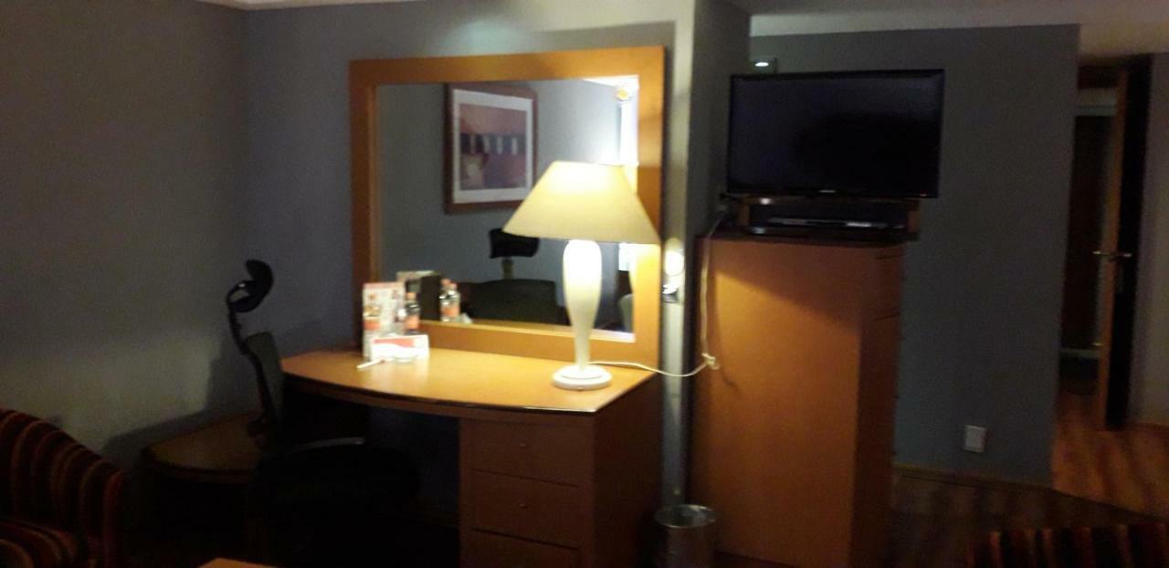 Hotel Mexicali Mexico City Room photo